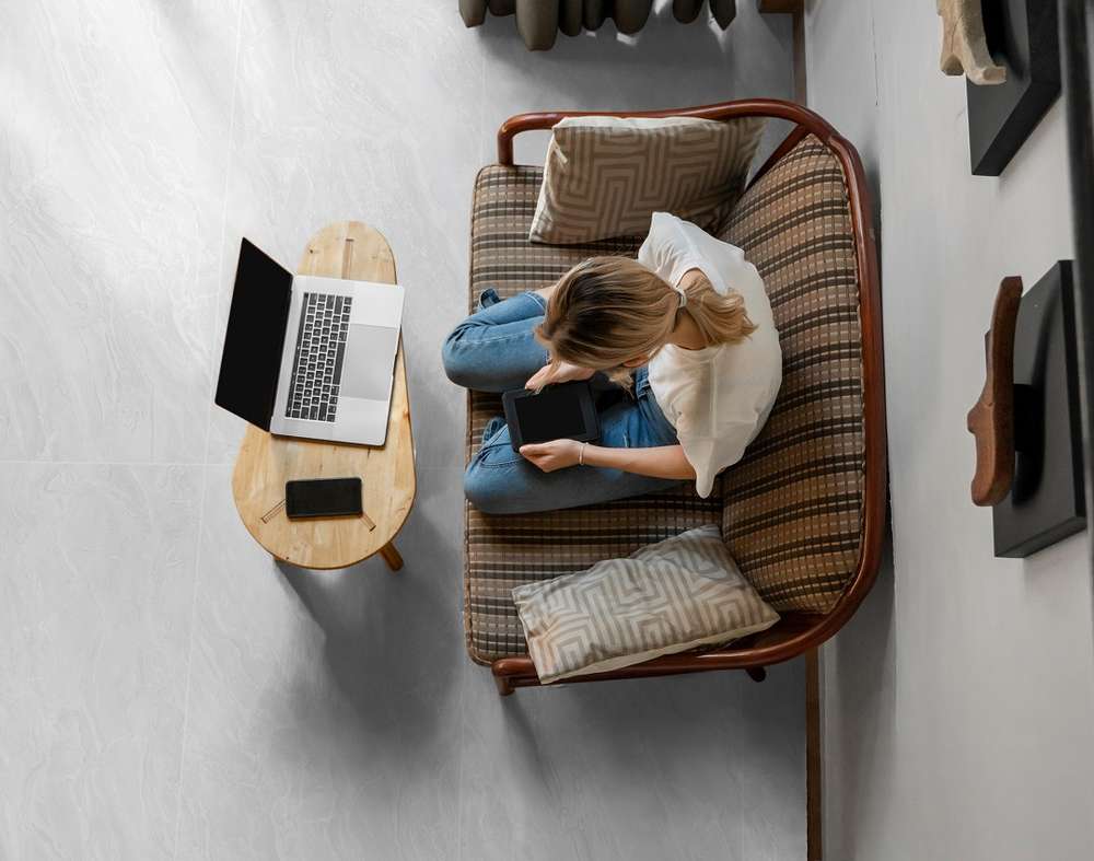 room-scene-cotto-tiles-narella-white-hyg-r9-rt-60x120-pm