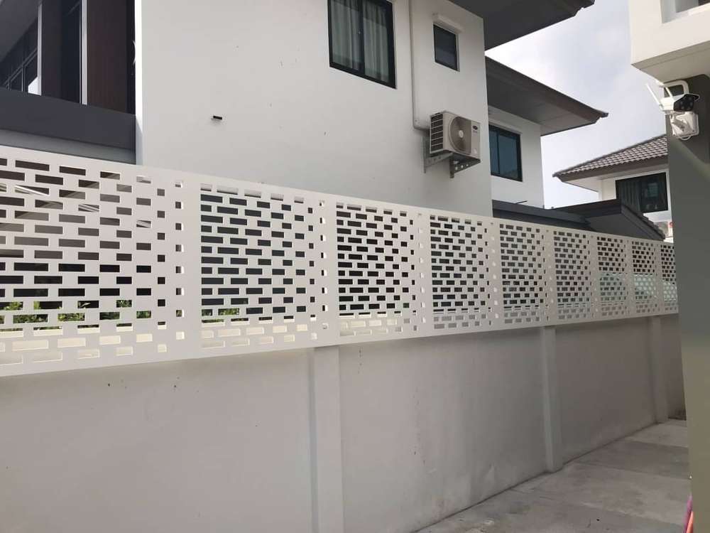 SCG-FRETWORK-Fence-Private-House-Bricade