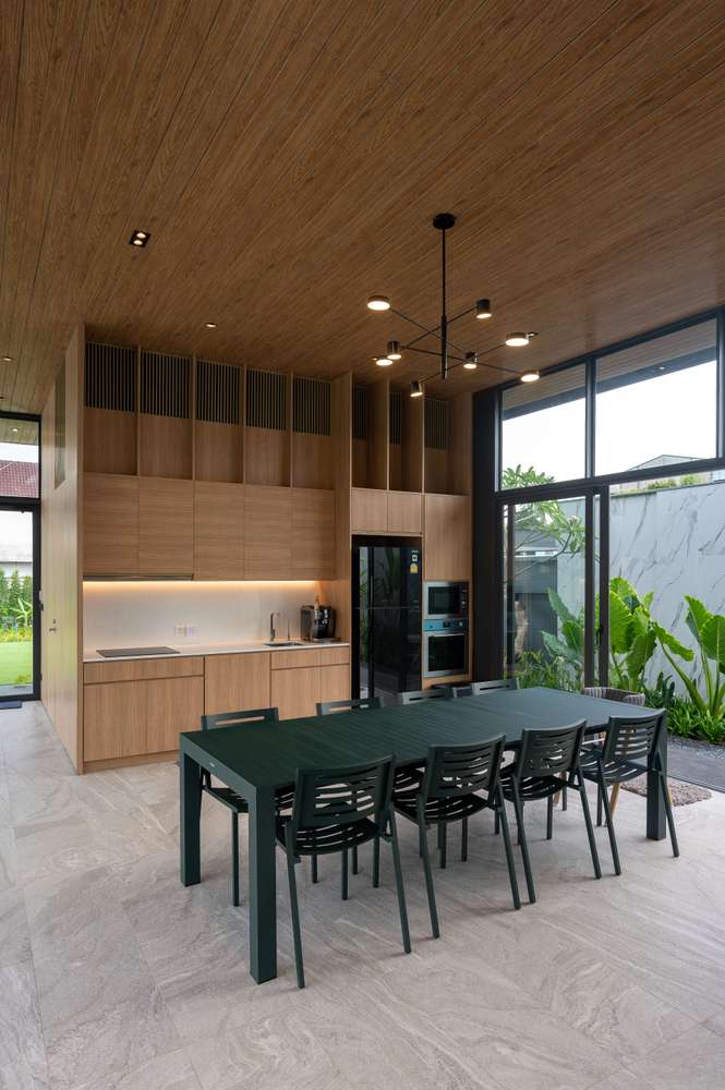 SCG WOOD_D_Riverside Guesthouse 05_Brown Color