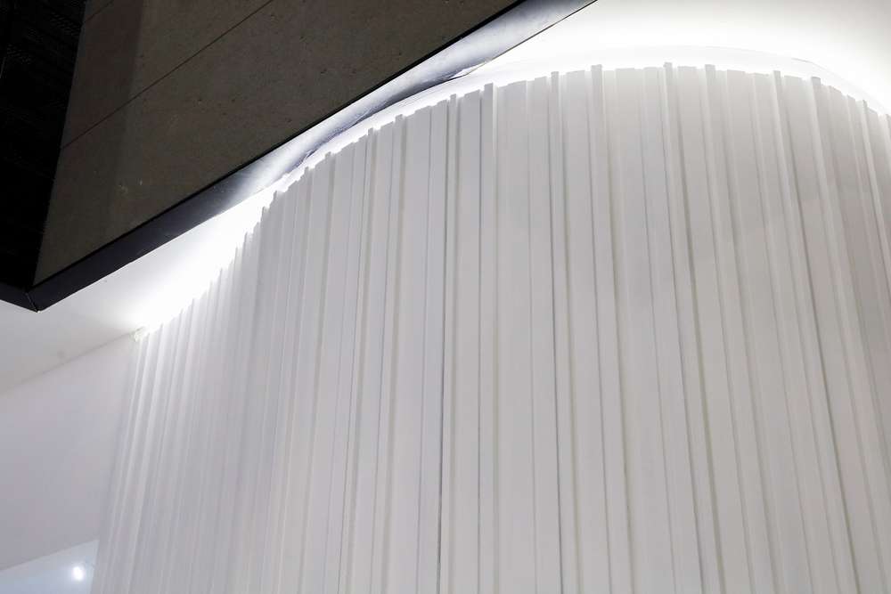 SCG-Modeena-Curve-03