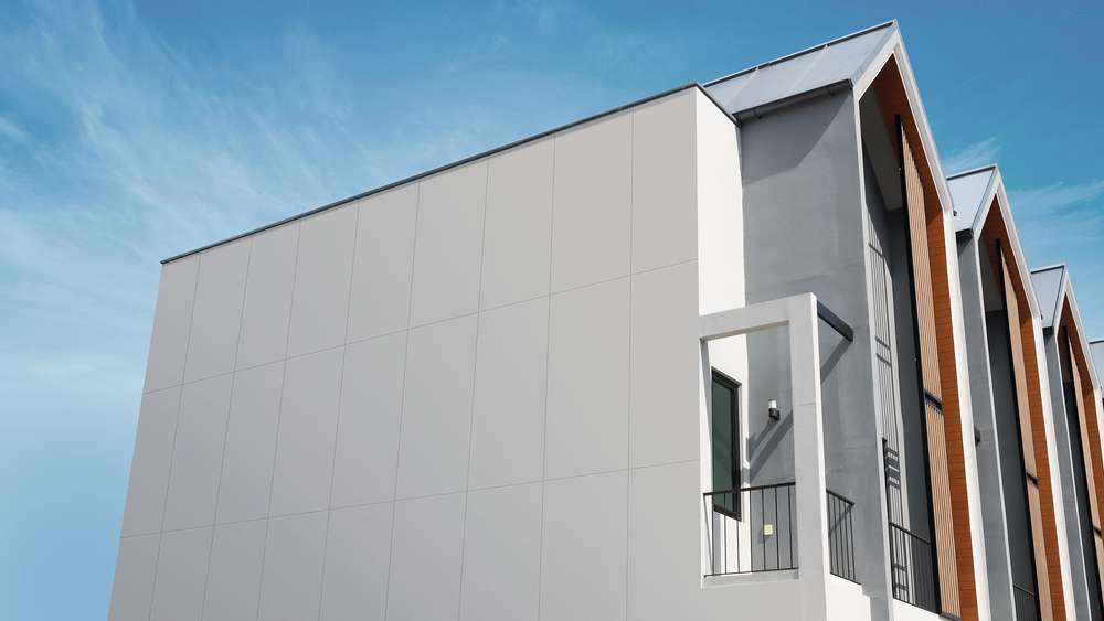 Exterior-Wall-Squared-Edge