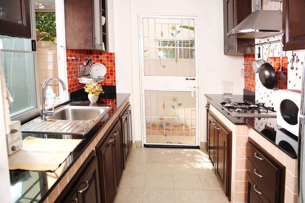 home-thitima yothin-re_ap26586
