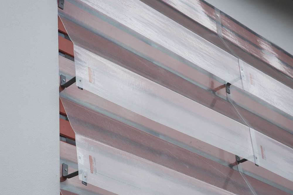 scg-translucent-roof-sheet-louver-series-clear-white-03