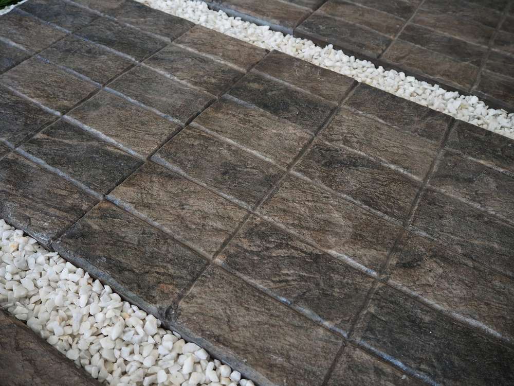 scg-paving-tile-uvt-brown cave